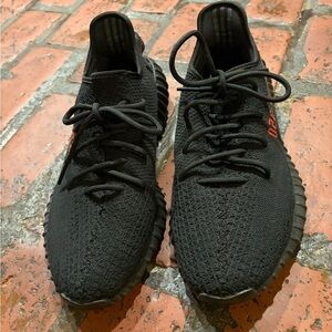 Adidas Kanye West Yeezy Boost 350 V2 BRED Size 11.5 (With Flaws)
